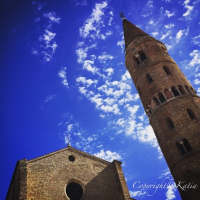 Il cielo è sempre più blu 